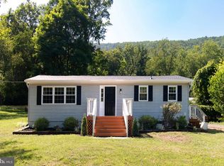 8922 Carpers Pike, Yellow Spring, WV 26865