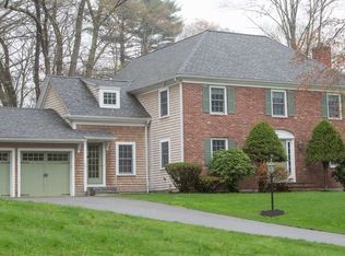 51 Parsonage Ln, Topsfield, MA 01983