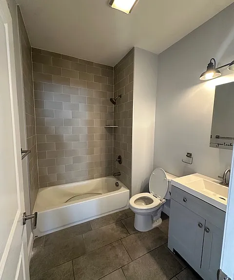 90 8th Ave #101 — Photo 9