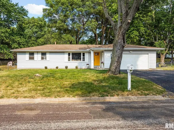 112 Walnut St, North Pekin, IL 61554