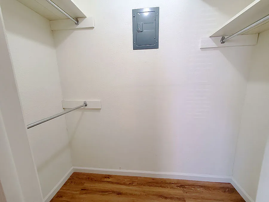 2 bed, 950 sqft, $1,350 — Photo 4