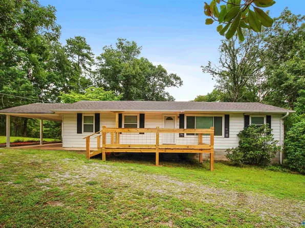 28 King Dr, Union Grove, AL 35175