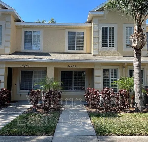 10806 Brickside Ct — Photo 2