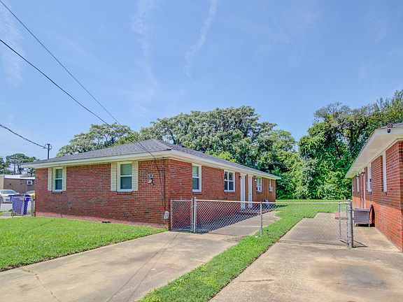 2nd image of 7919 Thompson Rd #A