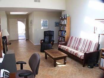 3rd image of 3239 Linda Vista Dr
