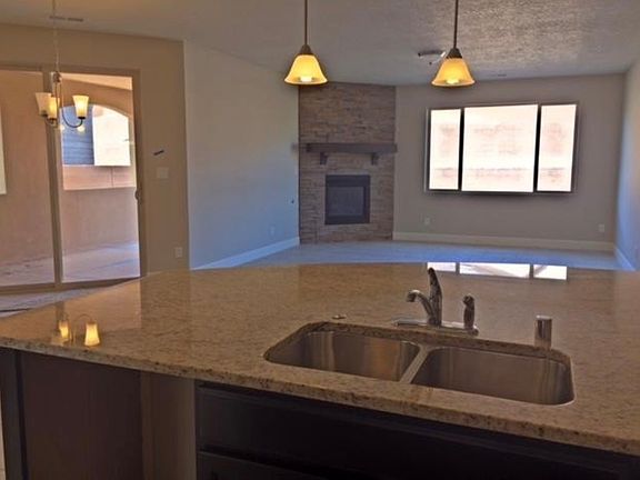 4th image of 1734 Vista De Colinas Dr SE