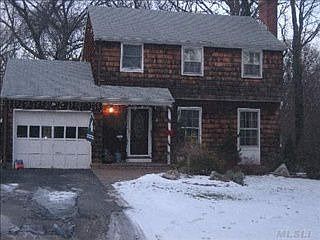 5th image of 63 Soundview Ave