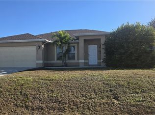 2217 NE 10th Ave, Cape Coral, FL 33909