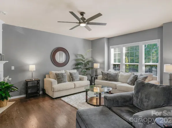 11358 Costigan Ln, Charlotte, NC 28277