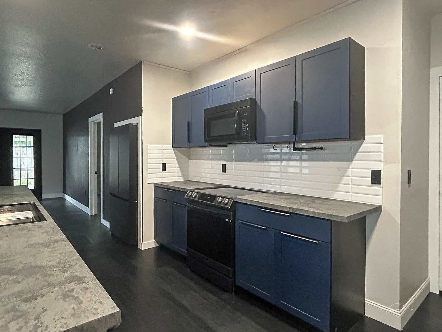 2 bed, 1376 sqft, $1,800 — Photo 4