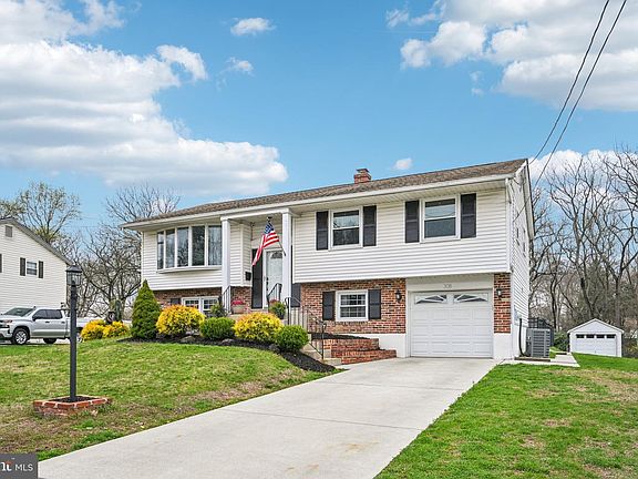 2nd image of 308 Mallard Dr