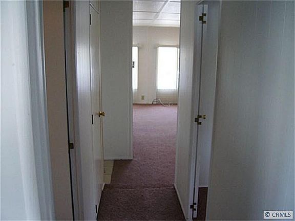3rd image of 810 W Johnston Ave