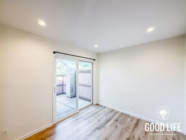 10628 Porto Ct — Photo 8