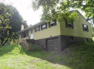 9941 Hartslog Valley Rd, Huntingdon, PA 16652