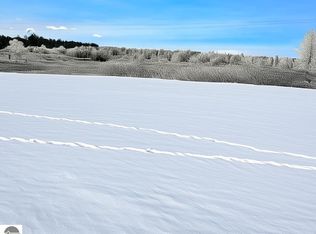 Walton Rd, Kingsley, MI 49649