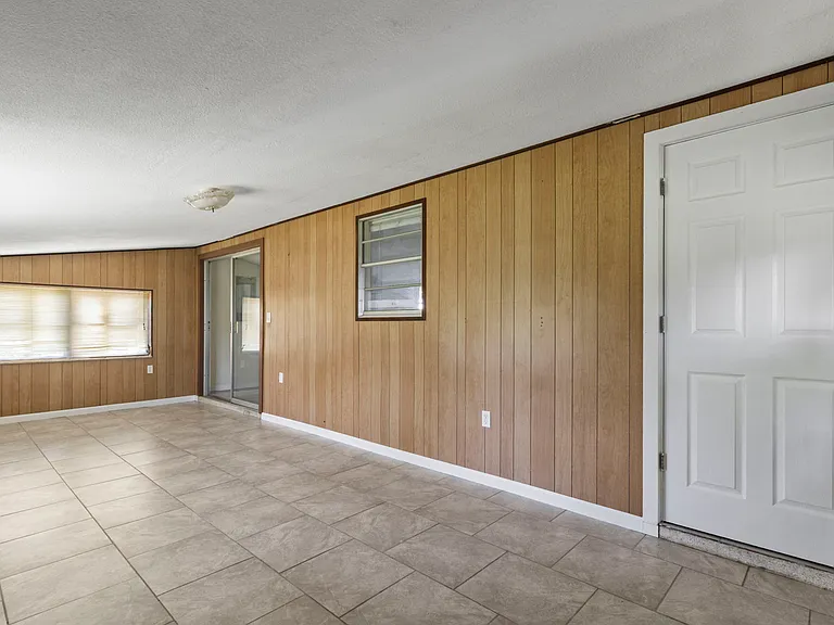 2344 Starlite Ln — Photo 33
