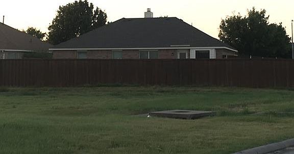 5th image of 300 Orchard Trl