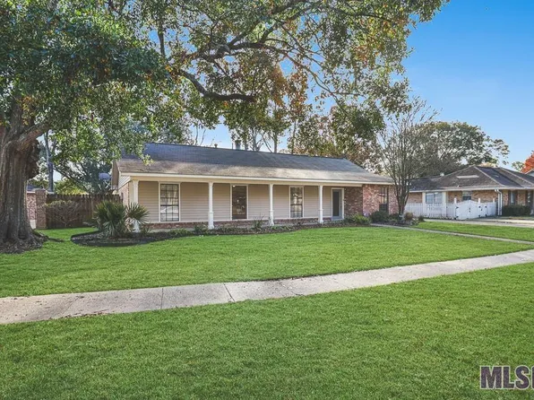 14928 Vinewood Dr, Baton Rouge, LA 70816