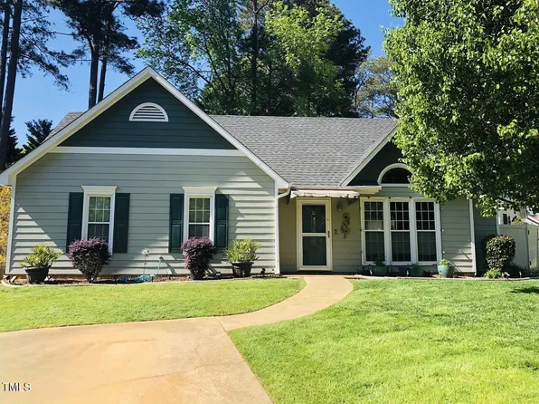 117 Buena Vista Dr, Cary, NC 27513