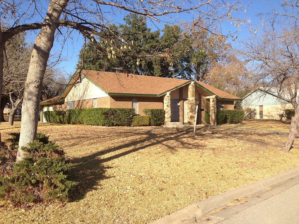 1st image of 9016 Mahan Dr