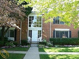 1st image of 746 E Fox Hills Dr #1