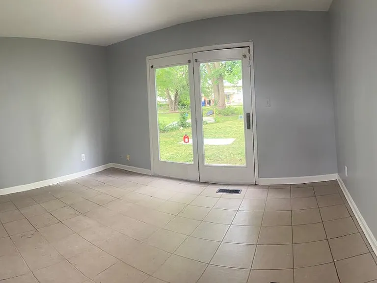 2050 Wadsworth Ct — Photo 22