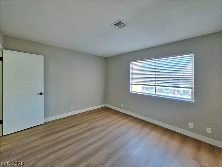 4230 Mississippi Ave — Photo 13