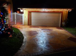 1196 SW 133rd Pl, Miami, FL 33184