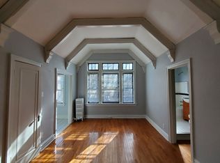 368 North Taylor Avenue, Saint Louis, MO 63108