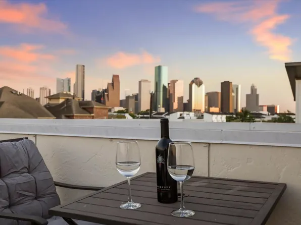 1717 Silver St, Houston, TX 77007