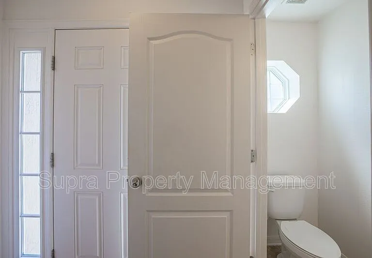 11657 Hickory Oak Dr — Photo 7