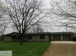 909 N Ainger Rd, Charlotte, MI 48813