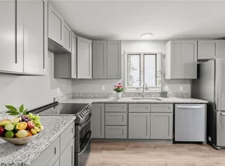 99 W Park St, Providence, RI 02908