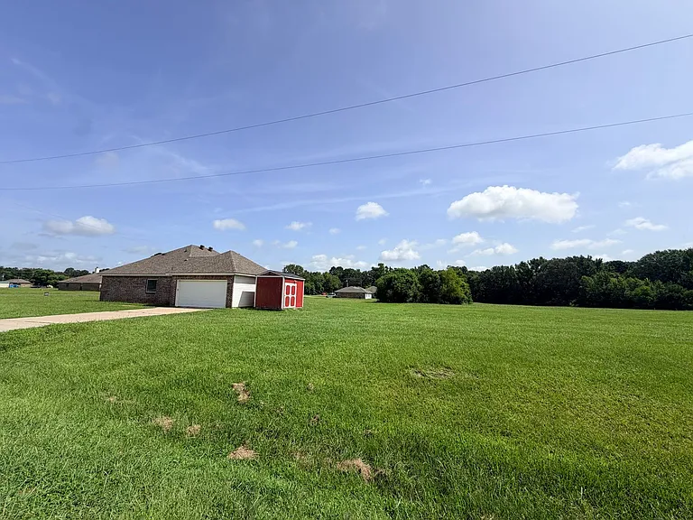 3520 Windwood Cir — Photo 39