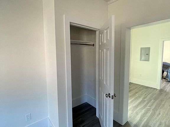 5th image of 70 N Washington St #9