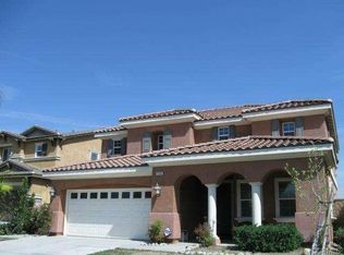 7065 Springtime Ave, Fontana, CA 92336