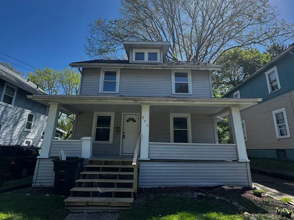 851 Carlysle St, Akron, OH 44310