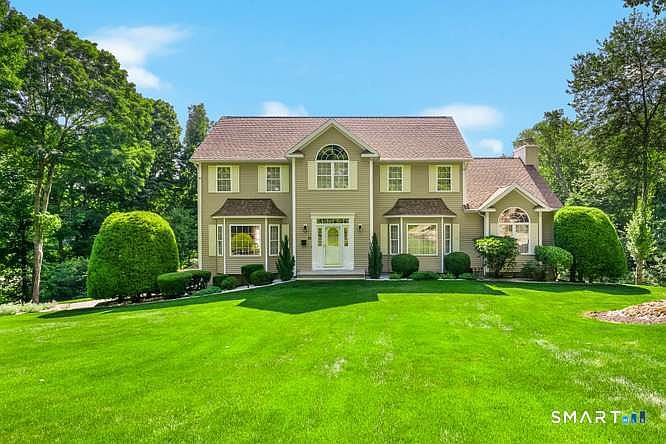 1st image of 51 Brookfield Road