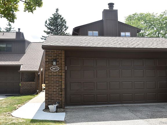 4th image of 2073 Bordeaux St