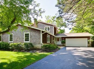 311 E Blodgett Ave, Lake Bluff, IL