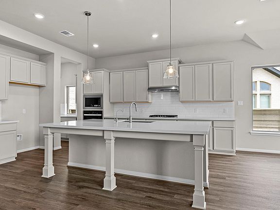 3rd image of 4907 Lime Meadow Ln