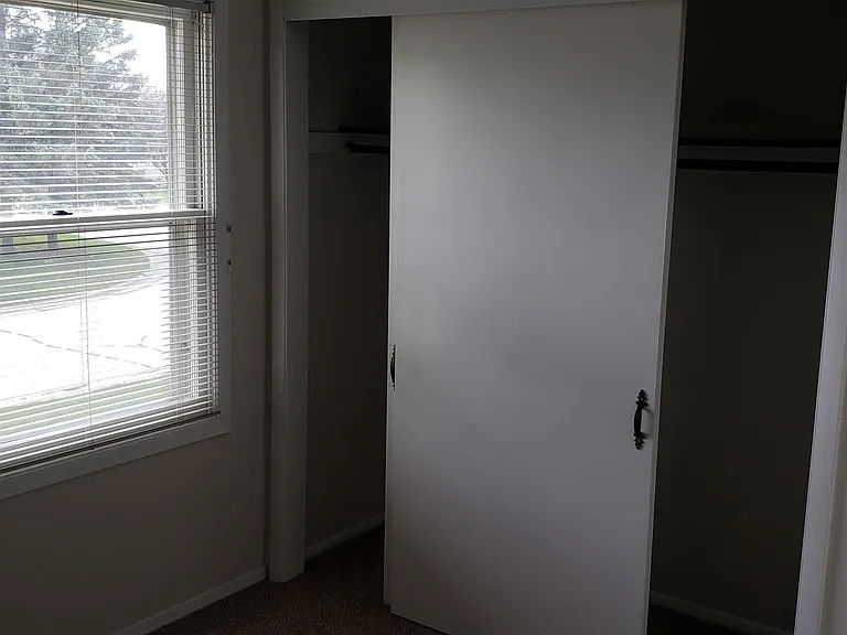 4272 W Alvina Ave #1 — Photo 19