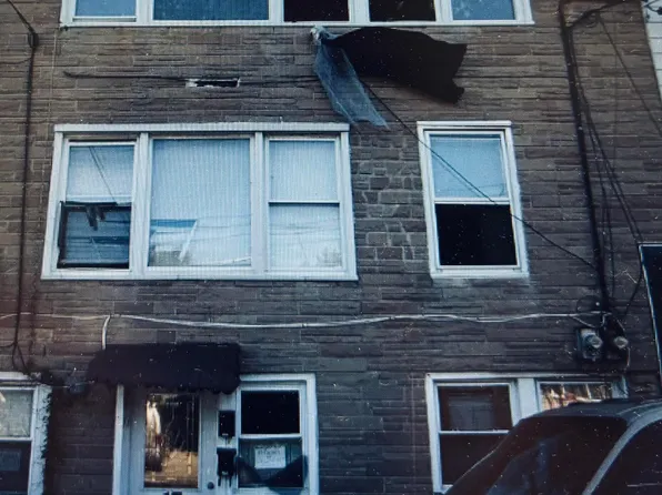 17 Holland Ave, Staten Island, NY 10303