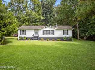 168 McCausley Rd, Hubert, NC 28539