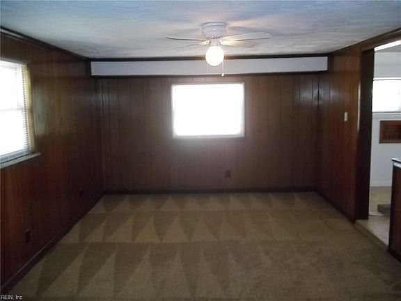 5th image of 4749 Bunker Hill Ln