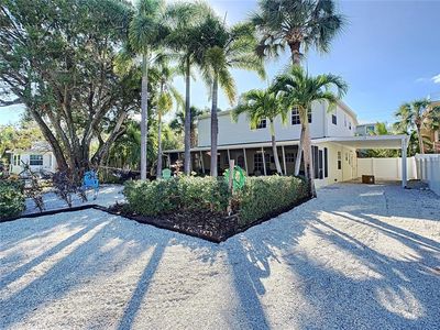 2306 Avenue B, Bradenton Beach, FL, 34217