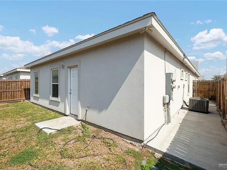 1311 Petri Dr #4 — Photo 10