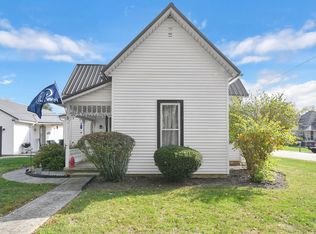 3 Market St, Bloomingburg, OH