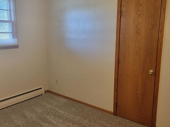 4th image of 2300 Pine St #10847453