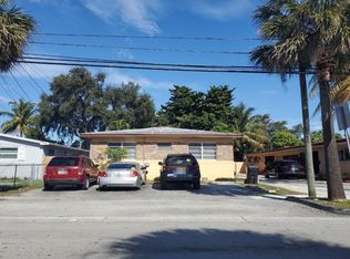 181 NE 168th St, North Miami Beach, FL 33162